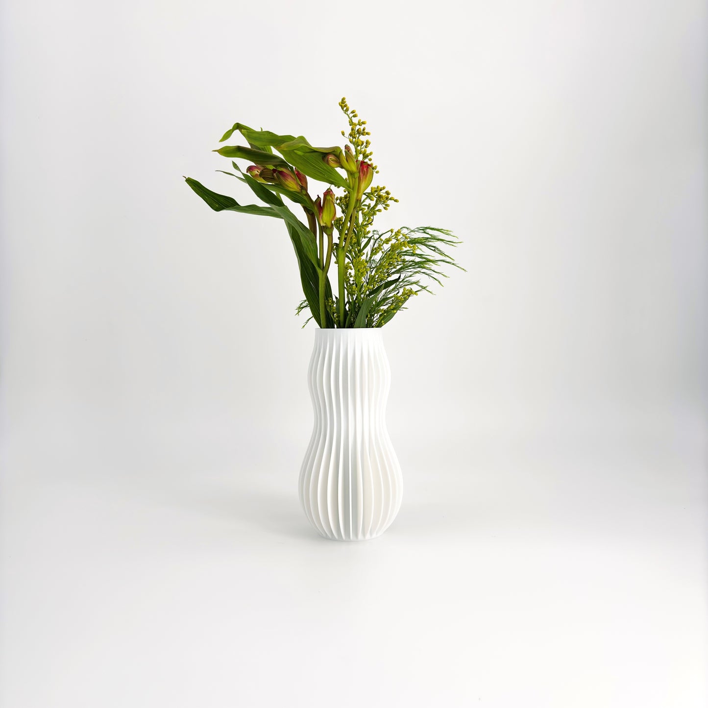 HOLI Vase