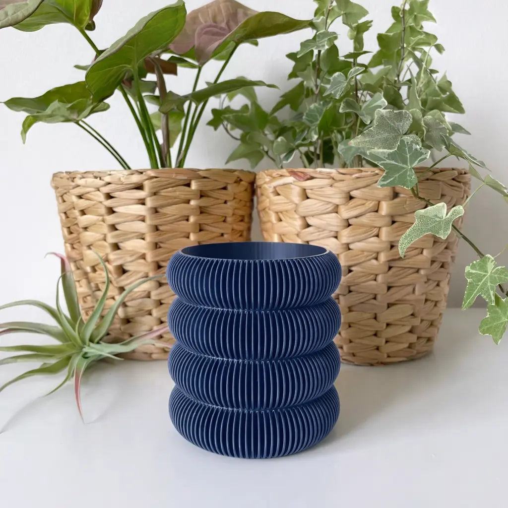 Curv desk organizer pen holder cup in Navy Blue, modern Japandi ribbed fluted organization home decor by Sonnihaus