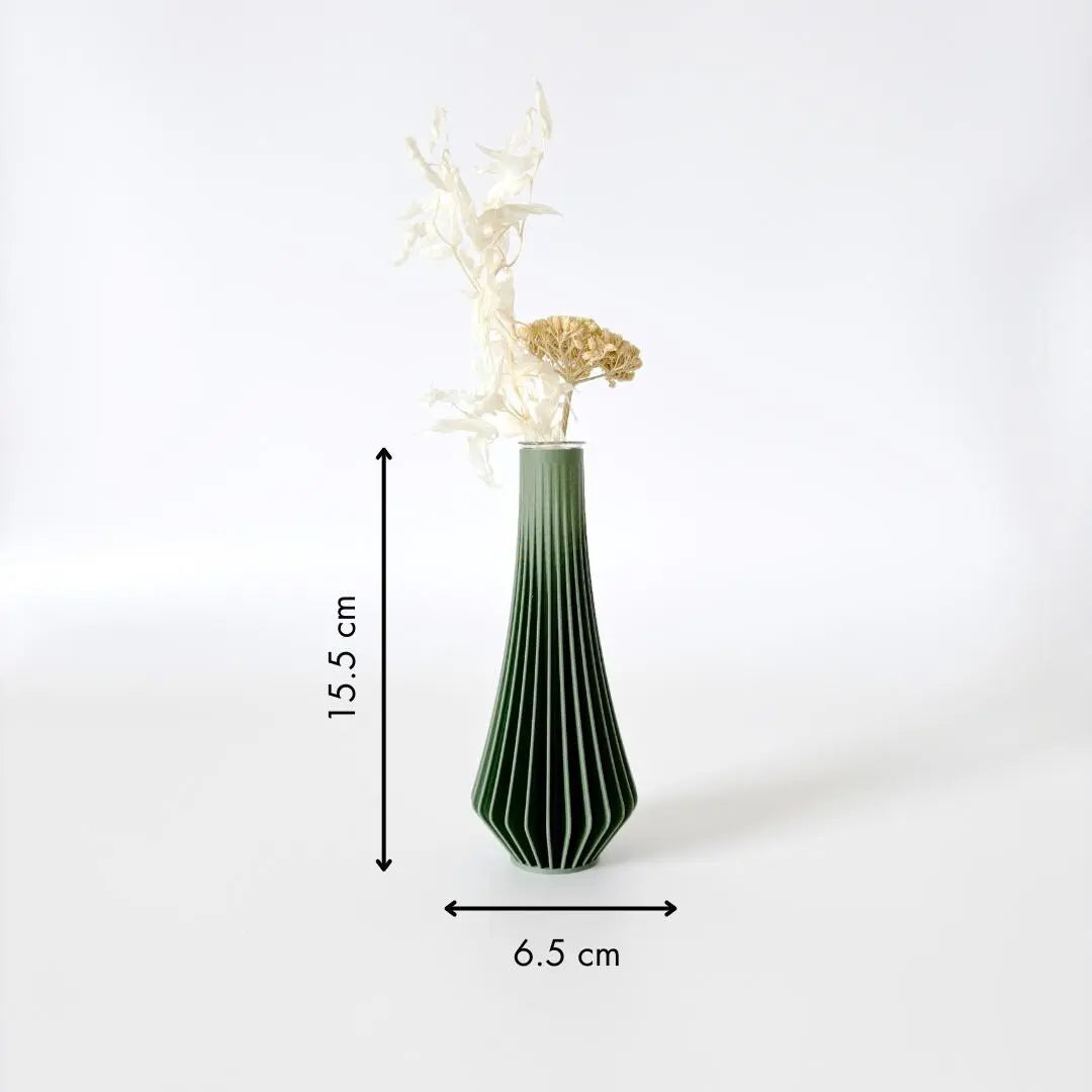 Minimalist Japandi Korean Kanji Vase in Matcha Green, sculptural ribbed fluted tapered modern home decor by Sonnihaus