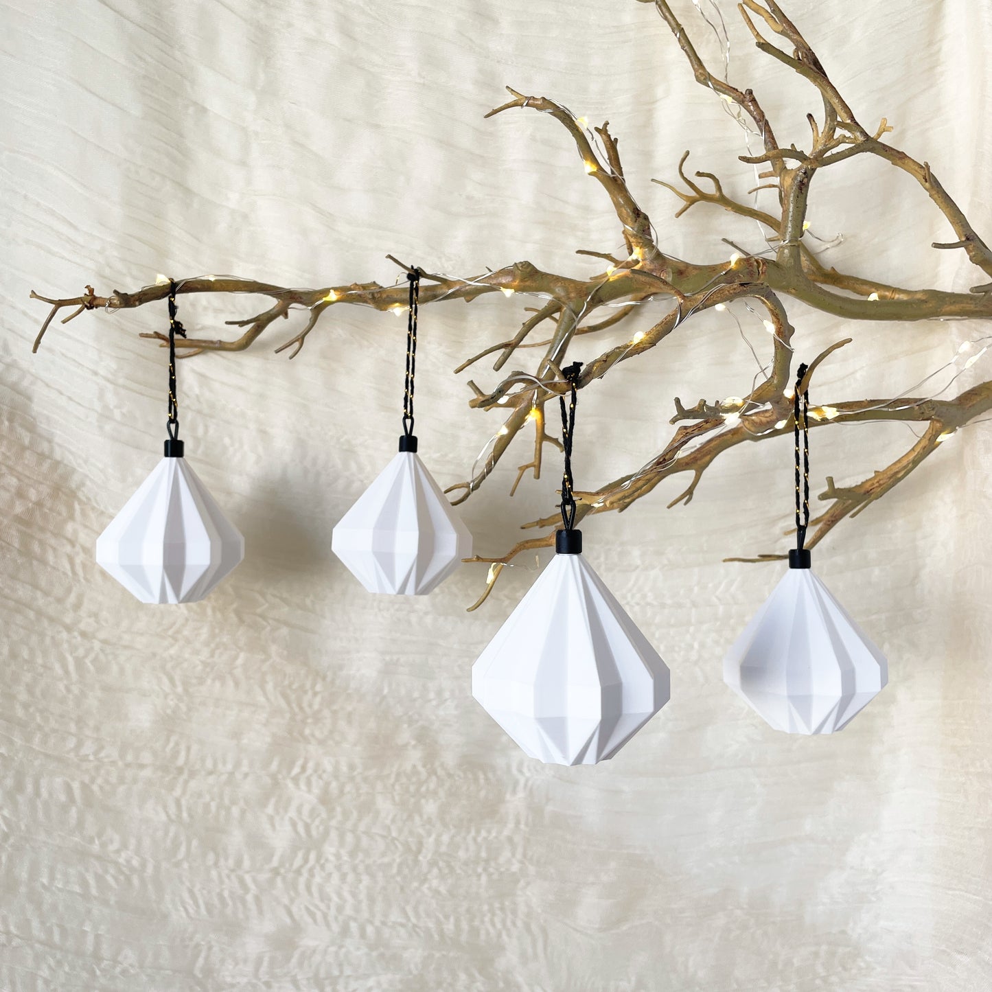 ORIGAMI Ornament - DIAMOND