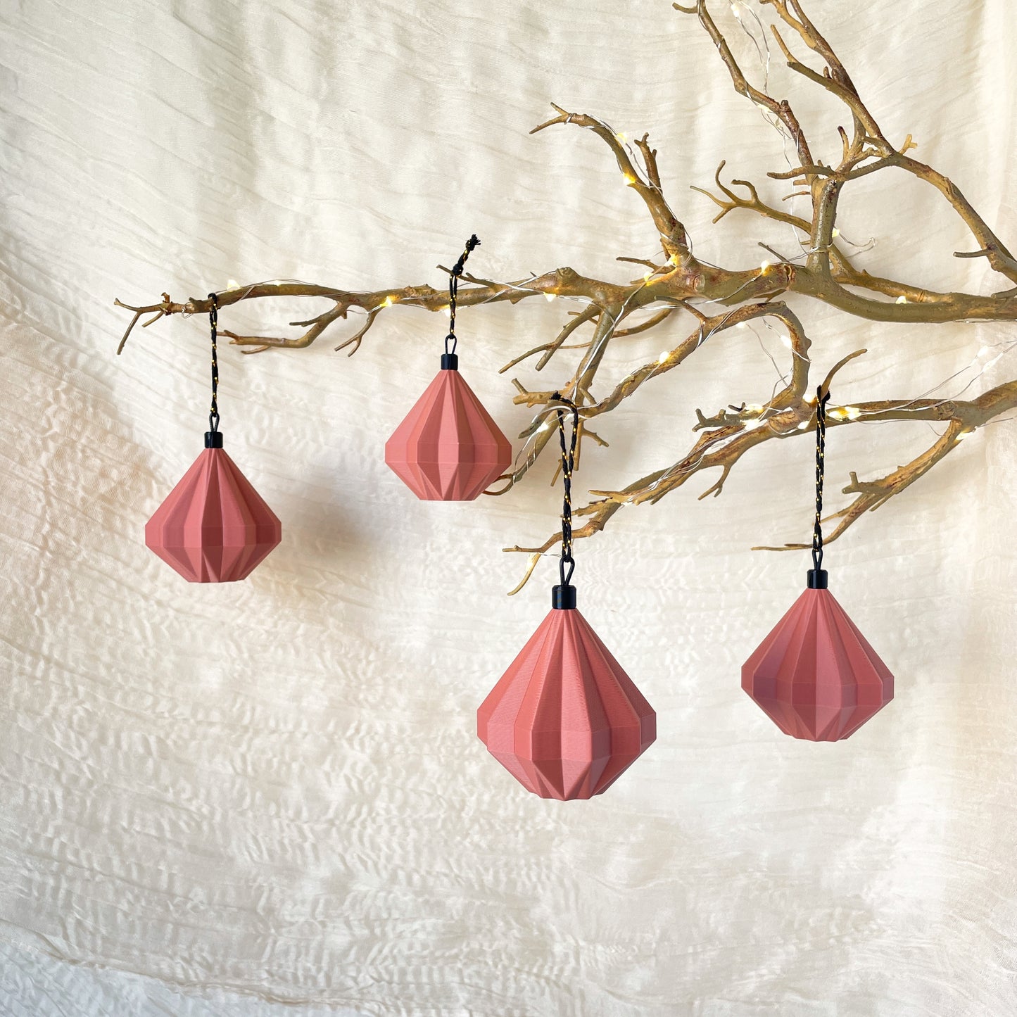 ORIGAMI Ornament - DIAMOND