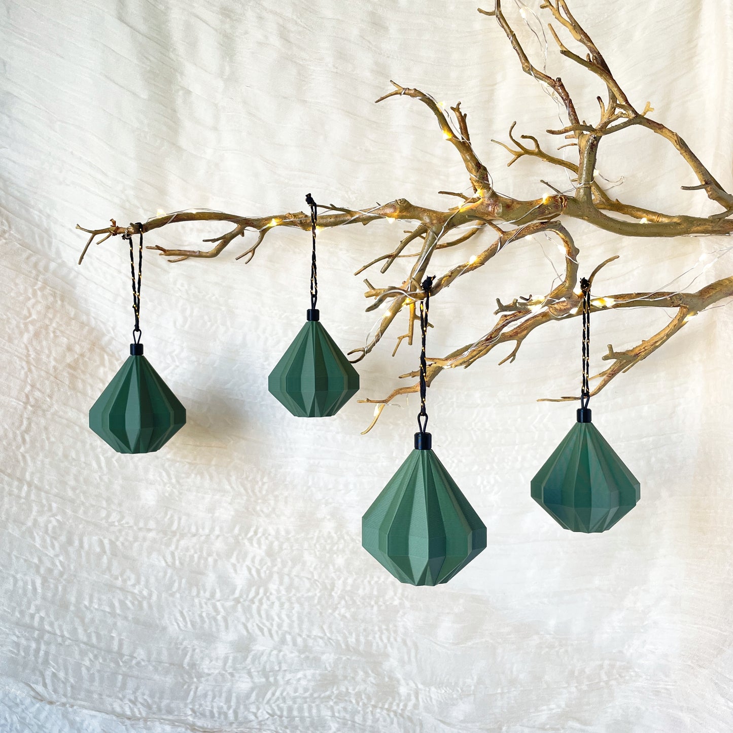 ORIGAMI Ornament - DIAMOND
